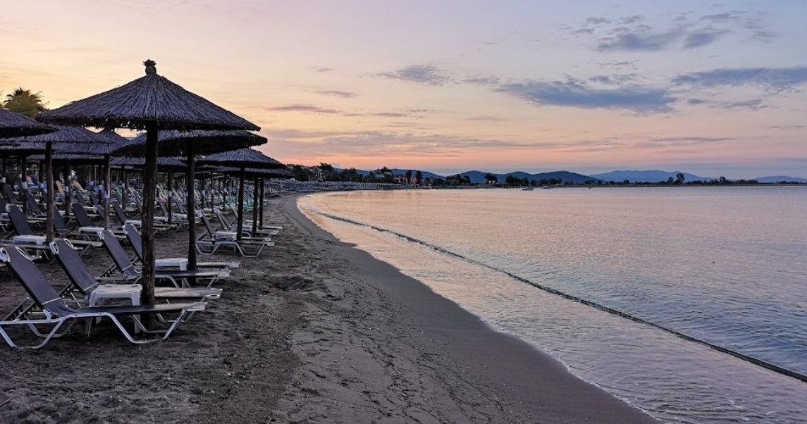 sunbeds Psakoudia beach